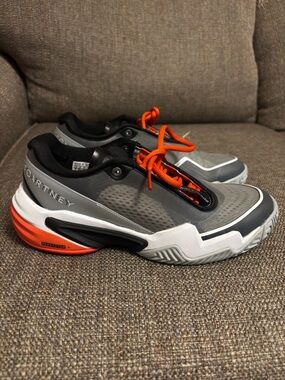 Stella McCartney By Adidas Grey Athletic Sneakers with Orange Accents Size 7 New
